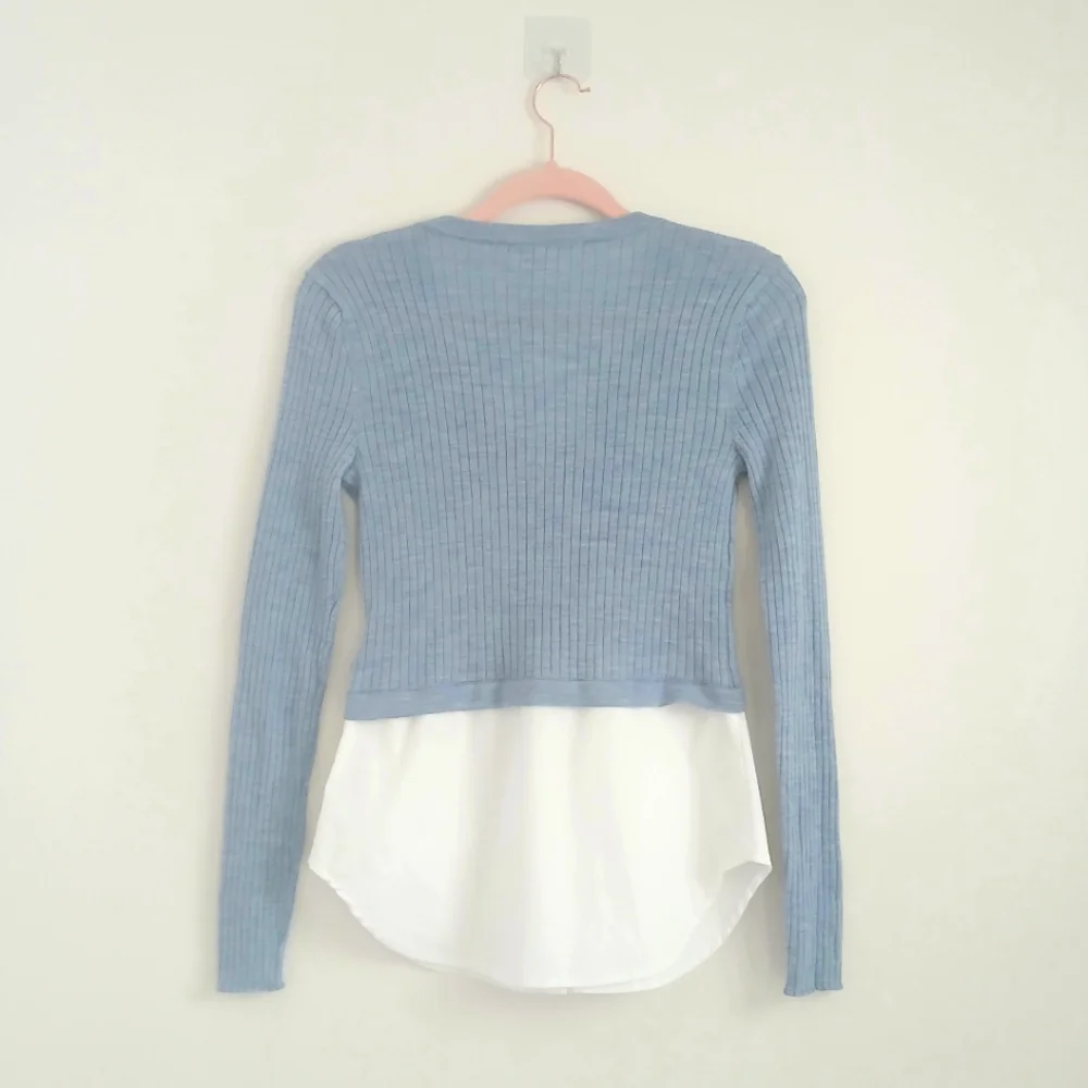 Veronica Beard Blue and White Layered V-Neck Blouse - Picture 2 of 4
